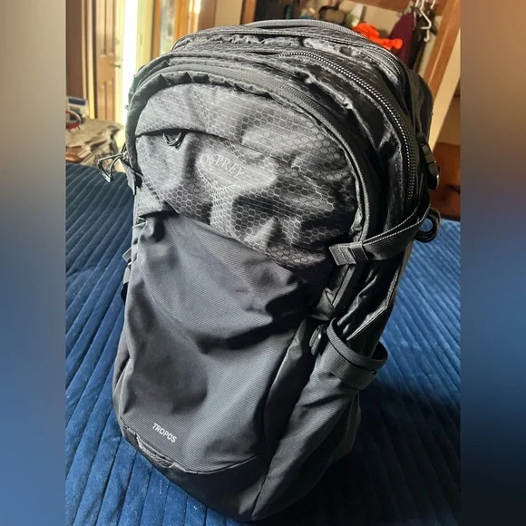 Osprey Tropos 32L EUC - Picture 6 of 16